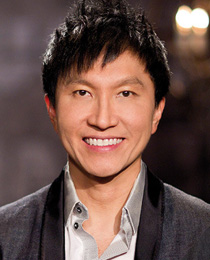 Kong  Hee